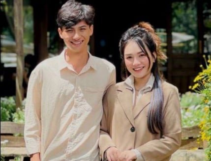 แฟนใหม่แต่งงานกันเพื่อสอนห้อง