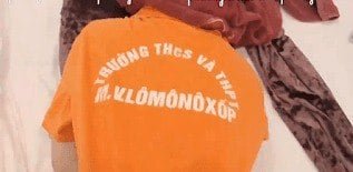 เด็กนักเรียน Lomonoxop แสดงร่างกายของเธอในคลิปร้อน