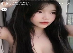 ร่างกายของ Tu Linh ร้อนและร้อนคราง